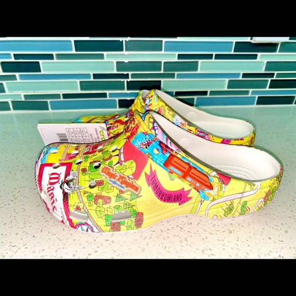 Disney Vault Collection Crocs Walt Disney World Map Clogs by Crocs - Picture 5 of 6
